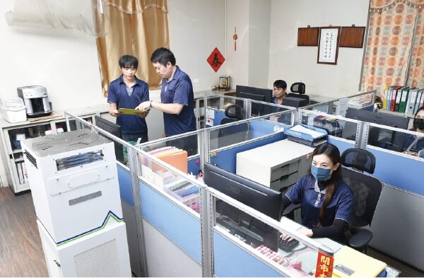 辦公室空氣清淨機安裝實例